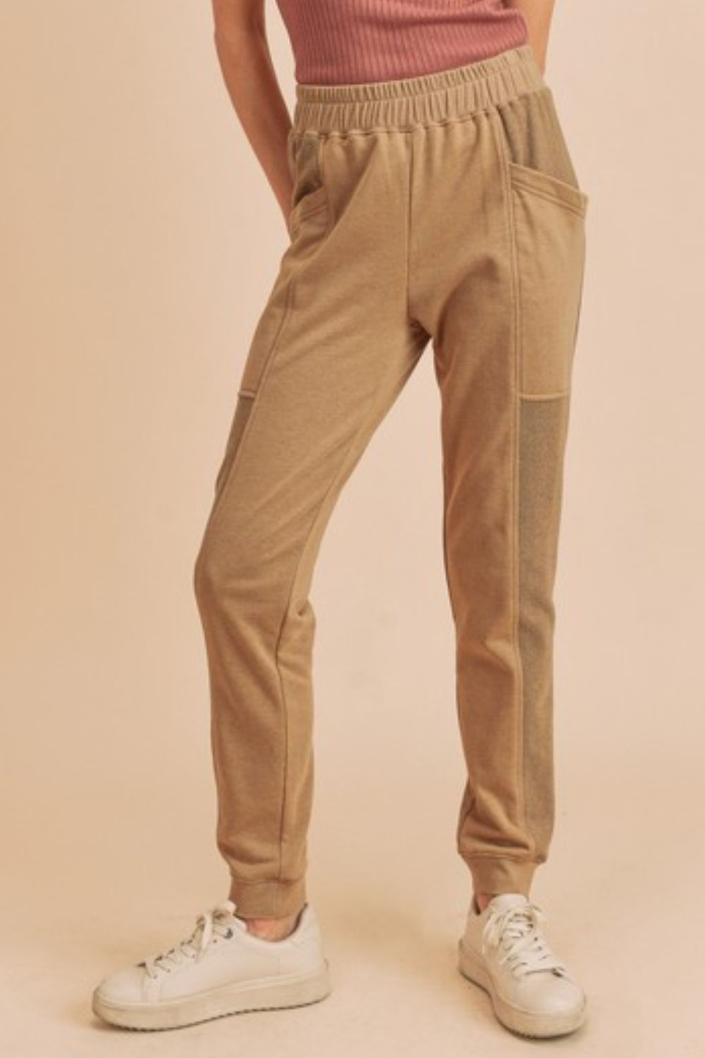 Aemi + Co Elastic Waist Joggers with Pockets