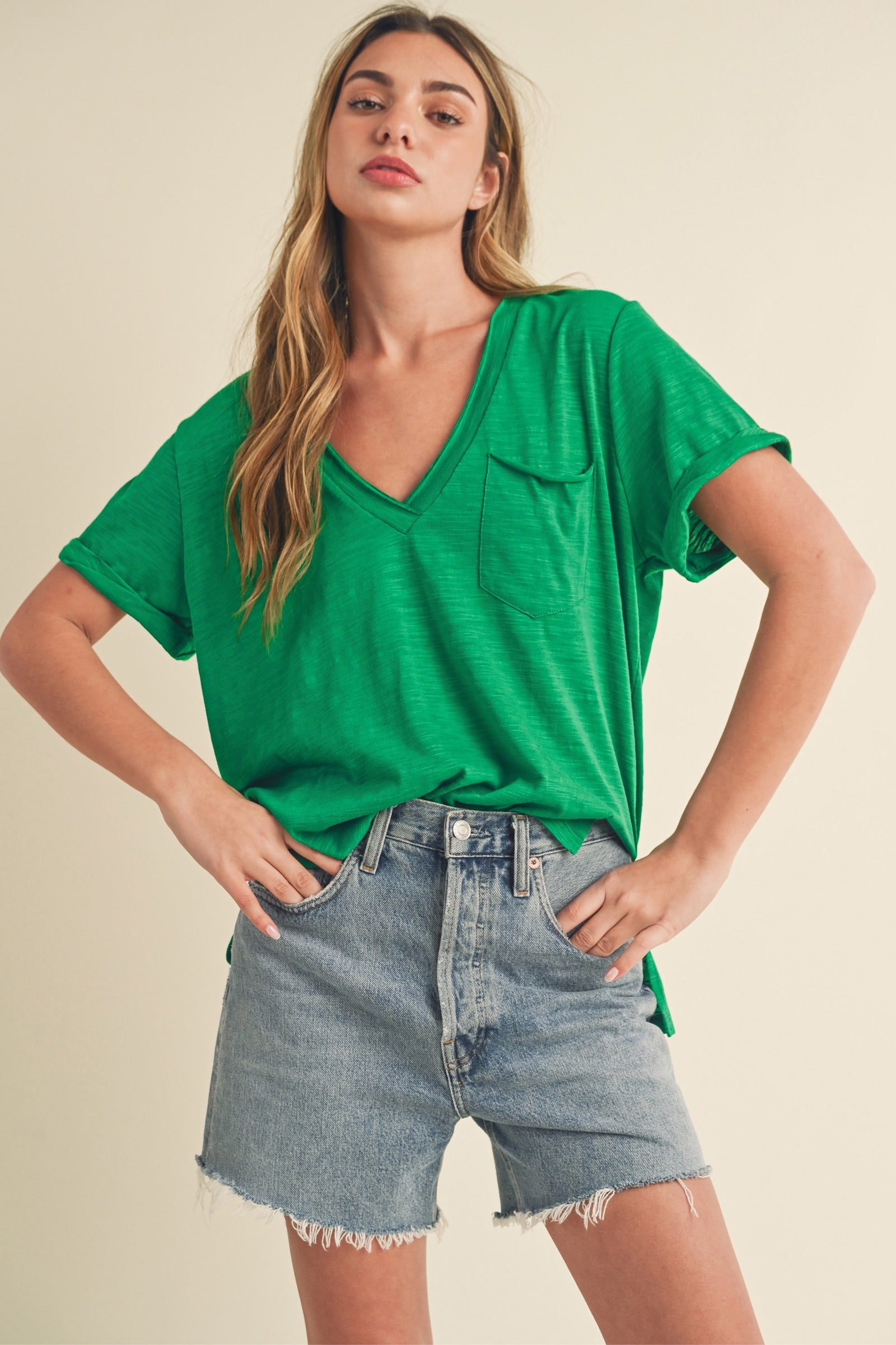 Aemi + Co Side Slit V-Neck Short Rolled Sleeve T-Shirt